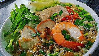 Hủ tiếu gốc Mỹ Tho lâu đời tại Sài Gòn - ảnh 3 hủ tiếu gốc mỹ tho lau doi taoi sài gòn - anh 3