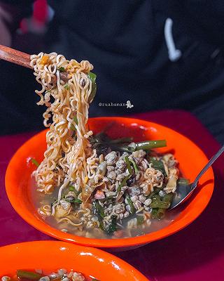 Bún-Mì Ốc Hến Chị Vân - ảnh 2 bun-mi oc hen chi van - anh 2