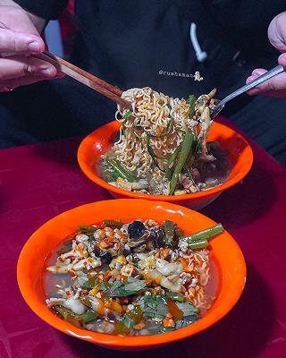 Bún-Mì Ốc Hến Chị Vân - ảnh 4 bun-mi oc hen chi van - anh 4
