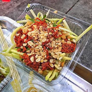 Nộm đủ món ngon phố Hàng Trống - ảnh 3 nom du mon ngon pho hang trong - anh 3