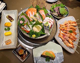 Isushi đang giảm giá ăn ngay chờ chi - ảnh 4 isushi dang giam gia an ngay cho chi - anh 4