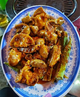 Lẩu bò và bò nướng, tính tiền 190k no ơi là no - ảnh 5 lau bo va bo nuong, tinh tien 190k no oi la no - anh 5