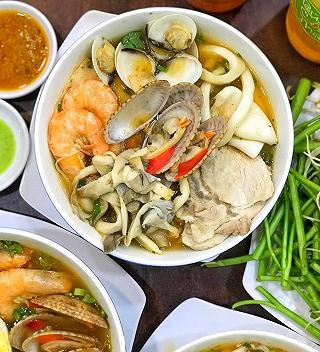 Ưng bụng ngày mưa với BÚN CAY THÁI ngon nhức nhối ở Đồng Nai..............Quận 10 🤣 - ảnh 4 ung bung ngay mua voi bun cay thai ngon nhuc nhoi o dong nai..............quan 10 🤣 - anh 4