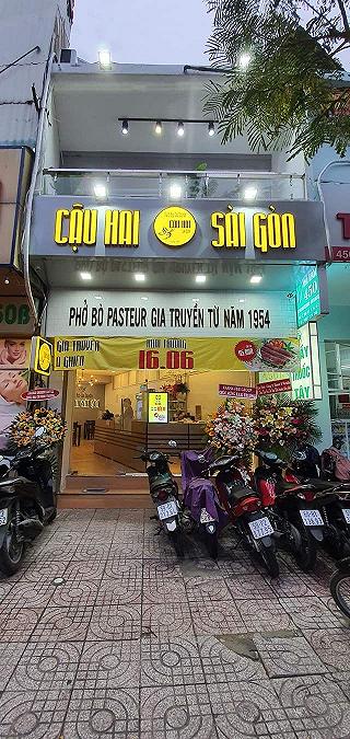Quán phở gia truyền tiêu chuẩn 5 sao - ảnh 2 quan pho gia truyen tieu chuan 5 sao - anh 2