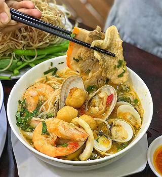 Ưng bụng ngày mưa với BÚN CAY THÁI ngon nhức nhối ở Đồng Nai..............Quận 10 🤣 - ảnh 2 ung bung ngay mua voi bun cay thai ngon nhuc nhoi o dong nai..............quan 10 🤣 - anh 2