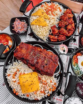 CHẢO SƯỜN PHÔ MAI SIÊU ĐỈNK - ảnh 3 chao suon pho mai sieu dink - anh 3