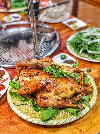 Quán đồ nướng toàn “mồi bén” khu Tân Phú - ảnh 3 quan do nuong toan “moi ben” khu tan phu - anh 3