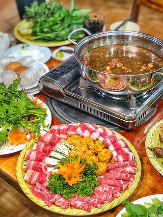 Quán đồ nướng toàn “mồi bén” khu Tân Phú - ảnh 4 quan do nuong toan “moi ben” khu tan phu - anh 4