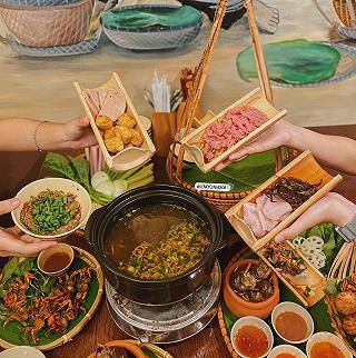 LẨU GÁNH CUA ĐỒNG VỪA LẠ VỪA NGON VỚI NƯỚC DÙNG CHUẨN VỊ QUÊ NHÀ💥 - ảnh 2 lẩu gánh cua dong vừa lao vừa ngon với nước dùng chuẩn vio quê nhà💥 - anh 2