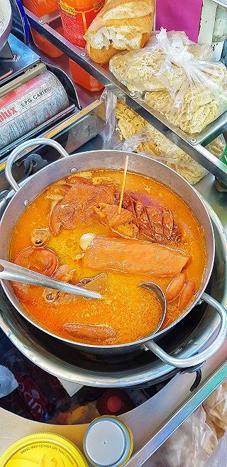 PHÁ LẤU NÚP HẺM HƠN 30 NĂM TẠI SÀI GÒN - ảnh 6 pha lau nup hem hon 30 nam tai sai gon - anh 6