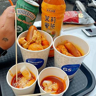 Lẩu ly Hàn Quốc ngon chất lừ chỉ từ 10k - ảnh 1 lau ly han quoc ngon chat lu chi tu 10k - anh 1