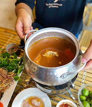 Xì xụp bên nồi lẩu riêu cua đồng ngon mê ly!!! - ảnh 3 xi xup ben noi lau rieu cua dong ngon me ly!!! - anh 3