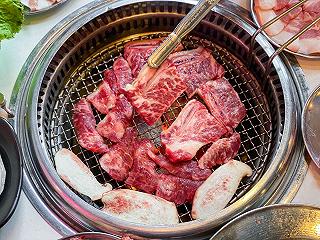 Ghé thăm Ông Mập ăn BBQ thịt nướng chuẩn vị của xứ sở Kim Chi - ảnh 4 ghe tham ong map an bbq thit nuong chuan vi cua xu so kim chi - anh 4