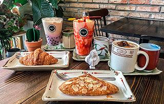 TIỆM CAFE SÁCH RETRO LÀM MÊ MẨN NHỮNG TÍN ĐỒ NGHỆ THUẬT - THE XI CAFE - ảnh 1 tiem cafe sach retro lam me man nhung tin do nghe thuat - the xi cafe - anh 1