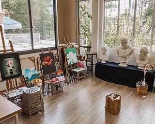 Mê mẫn với không gian cổ điển siêu Art của một quán cà phê ngay giữa lòng Phú Nhuận‼️ - ảnh 4 me man voi khong gian co dien sieu art cua mot quan ca phe ngay giua long phu nhuan‼️ - anh 4