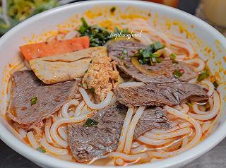 PHÁT HIỆN QUÁN BÚN BÒ ĐẶC BIỆT CÓ SỤN BÒ SIÊU HẤP DẪN DÀNH CHO TEAM GHIỀN BÚN BÒ GIỐNG MÌNH🙌🏻 - ảnh 4 phat hien quan bun bo dac biet co sun bo sieu hap dan danh cho team ghien bun bo giong minh🙌🏻 - anh 4