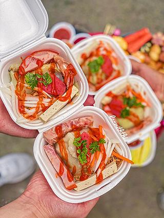 BÁNH GIÒ CHỈ 20K NGẬP TOPPING‼️ CHẢO ĐỒ CHIÊN NGẬP TRỜI ĂN KÈM 7 LOẠI SỐT - ảnh 1 bánh giò chỉ 20k ngaôp topping‼️ chảo dồ chiên ngaôp trời ăn kèm 7 loaoi sốt - anh 1