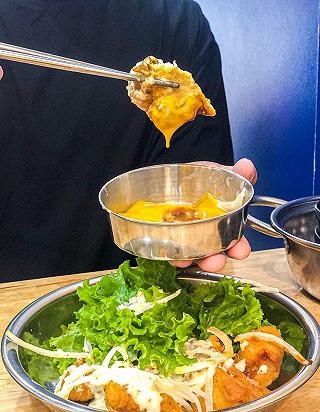 Ăn Quả Nhớ Kẻ Trồng Cây, Ăn Gà Với Sốt Kem Hành Mới Ngon! - ảnh 6 an qua nho ke trong cay, an ga voi sot kem hanh moi ngon! - anh 6