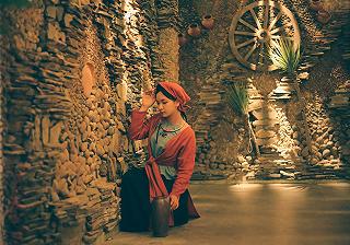 🍃 Khám phá một địa điểm mới toanh cho những nàng mê Việt Phục và thích làm nàng thơ tại Sài Gòn không cần đi xa 🍃 - ảnh 2 🍃 kham pha mot dia diem moi toanh cho nhung nang me viet phuc va thich lam nang tho tai sai gon khong can di xa 🍃 - anh 2
