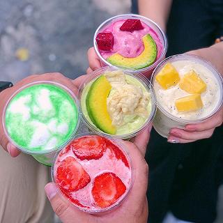 Hoa mắt với hàng SINH TỐ hơn 30 món cực kì “đắt khách” - ảnh 2 hoa mat voi hang sinh to hon 30 mon cuc ki “dat khach” - anh 2