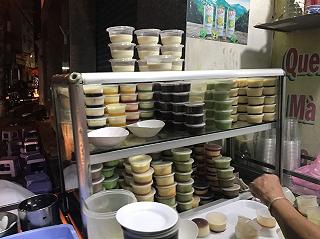 Độc Đáo Với Quán Bánh Flan Có Nhiều Vị Khác Nhau - ảnh 4 doc dao voi quan banh flan co nhieu vi khac nhau - anh 4
