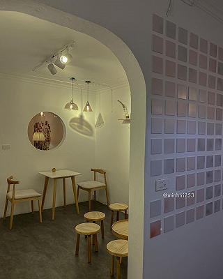 Đi ngay quán coffee cực xinh mới xuất hiện trong ngõ 61 Thái Thịnh - ảnh 6 di ngay quan coffee cuc xinh moi xuat hien trong ngo 61 thai thinh - anh 6
