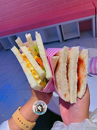 LƯU NGAY SANDWICH TRÂN CHÂU ĐƯỜNG ĐEN, SANDWICH DÂU TÂY CỰC CHẤT làm mê đắm mê đuối... 🍞 - ảnh 5 luu ngay sandwich tran chau duong den, sandwich dau tay cuc chat lam me dam me duoi... 🍞 - anh 5
