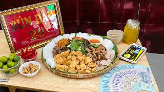 ĂN SẠCH MẸT BÚN NHẬN ĐƯỢC CỤC TIỀN, MAY TÚI BA GANG, ĐẾN BÚN ĐẬU 29 NHẬN THÔI!! - ảnh 1 an sach met bun nhan duoc cuc tien, may tui ba gang, den bun dau 29 nhan thoi!! - anh 1