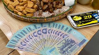 ĂN SẠCH MẸT BÚN NHẬN ĐƯỢC CỤC TIỀN, MAY TÚI BA GANG, ĐẾN BÚN ĐẬU 29 NHẬN THÔI!! - ảnh 4 an sach met bun nhan duoc cuc tien, may tui ba gang, den bun dau 29 nhan thoi!! - anh 4