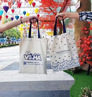 Đón mừng ngày Quốc Tế Phụ Nữ 20/10 ngập tràn hạnh phúc cùng Vạn Hạnh Mall - ảnh 5 don mung ngay quoc te phu nu 20/10 ngap tran hanh phuc cung van hanh mall - anh 5