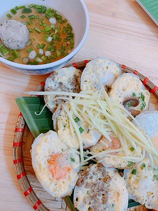 Món ăn không thể bỏ qua khi tới Đà Lạt - bánh căn - ảnh 1 mon an khong the bo qua khi toi da lat - banh can - anh 1