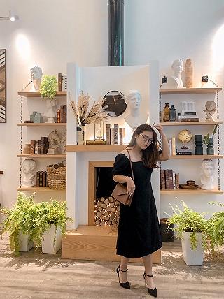 QUÁN CÀ PHÊ TÔNG NÂU XINH XẮN Ở HỒ TÂY - ảnh 3 quan ca phe tong nau xinh xan o ho tay - anh 3