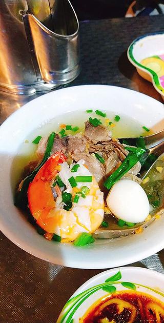 Hủ Tiếu Nam Vang Đông Nghịt Khách Quận 3 - ảnh 4 hu tieu nam vang dong nghit khach quan 3 - anh 4