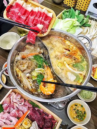 Đ𝗶 𝗮̆𝗻 𝗟𝗮̂̉𝘂 Đ𝗮 𝗤𝘂𝗼̂́𝗰 𝗚𝗶𝗮 𝗰𝗼́ 𝗺𝗼́𝗻 𝗸𝗵𝗮𝗶 𝘃𝗶̣ 𝗛𝗮̀𝗻 𝗤𝘂𝗼̂́𝗰 𝗼̛̉ 𝗖𝗮̂̀𝘂 𝗚𝗶𝗮̂́𝘆 - ảnh 3 d𝗶 𝗮̆𝗻 𝗟𝗮̂̉𝘂 d𝗮 𝗤𝘂𝗼̂́𝗰 𝗚𝗶𝗮 𝗰𝗼́ 𝗺𝗼́𝗻 𝗸𝗵𝗮𝗶 𝘃𝗶o 𝗛𝗮̀𝗻 𝗤𝘂𝗼̂́𝗰 𝗼̛̉ 𝗖𝗮̂̀𝘂 𝗚𝗶𝗮̂́𝘆 - anh 3