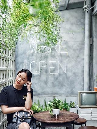 CHIẾC CAFE YÊN TĨNH GIỮA PHỐ PHƯỜNG NHỘN NHỊP ❤🤗 - ảnh 2 chiec cafe yen tinh giua pho phuong nhon nhip ❤🤗 - anh 2