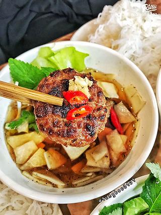 Bún Chả Que Tre - Cấm Chỉ bun cha que tre - cam chi