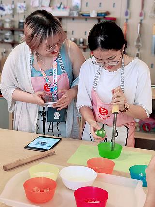 TRẢI NGHIỆM TỰ TAY LÀM BÁNH TẶNG “ANH NGƯỜI EO” ♥️ - ảnh 6 trai nghiem tu tay lam banh tang “anh nguoi eo” ♥️ - anh 6