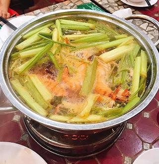 Lẩu Tôm Càng Quận 10 có đáng đưa vào bộ sưu tập lẩu Saigon ??? 😌😌 - ảnh 2 lau tom cang quan 10 co dang dua vao bo suu tap lau saigon ??? 😌😌 - anh 2