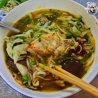 Bún bò Hồng Ngọc - núp hẻm CMT8 - ảnh 1 bun bo hong ngoc - nup hem cmt8 - anh 1
