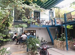 Sau khi đi gần 30 quán, tui đã tìm ra góc cafe XANH, GIÁ ỔN - Phù hợp làm việc - ảnh 3 sau khi di gàn 30 quán, tui dã tìm ra góc cafe xanh, giá ỏn - phù hoop làm vieoc - anh 3
