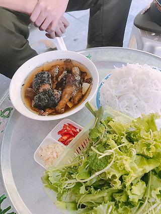 BÚN CHẢ SIUUU NGONNNN TRÊN PHỐ!!! - ảnh 4 bun cha siuuu ngonnnn tren pho!!! - anh 4
