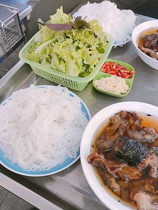 BÚN CHẢ SIUUU NGONNNN TRÊN PHỐ!!! - ảnh 3 bun cha siuuu ngonnnn tren pho!!! - anh 3