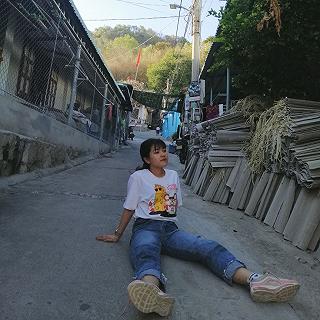 Như Lê nhu le