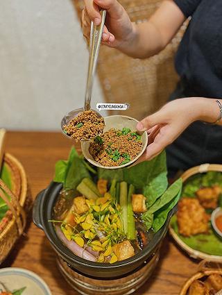 CẦM 100K ĂN NO BỂ BỤNG VỚI "ĐẠI TIỆC" TOÀN MẤY MÓN ĐẶC SẢN MIỀN TÂY 😱 - ảnh 4 cam 100k an no be bung voi "dai tiec" toan may mon dac san mien tay 😱 - anh 4