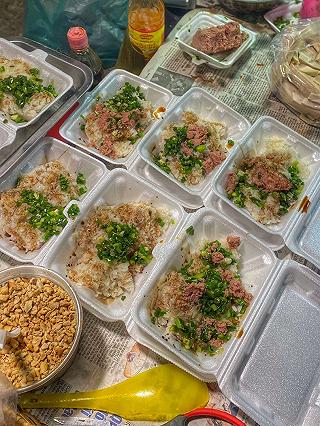 Cực phẩm Quận 6 GÁNH XÔI HƠN 30 NĂM chưa bao giờ vắng khách - ảnh 5 cuc pham quan 6 ganh xoi hon 30 nam chua bao gio vang khach - anh 5
