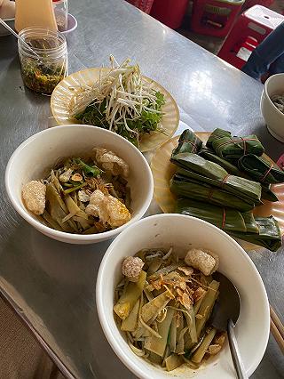 Bún cua thúi Gia Lai - ảnh 1 bun cua thui gia lai - anh 1