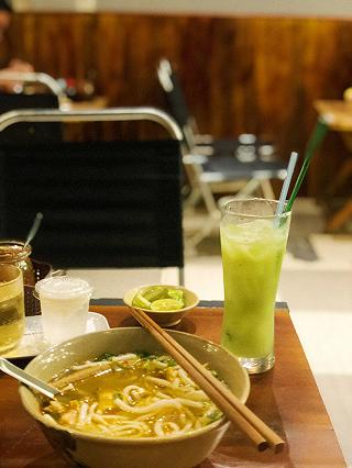Mr Cafe - Bánh canh bột gạo Huế - ảnh 3 mr cafe - banh canh bot gao hue - anh 3