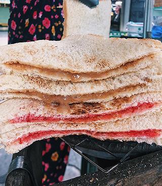 💁🏻♂️THƠM ƠI LÀ THƠM SANDWICH 10K NƯỚNG DÂU 🍓 BƠ 🧀 ĐẬU PHỘNG 🥜 CA DÉ. - ảnh 4 💁🏻♂️thom oi la thom sandwich 10k nuong dau 🍓 bo 🧀 dau phong 🥜 ca de. - anh 4