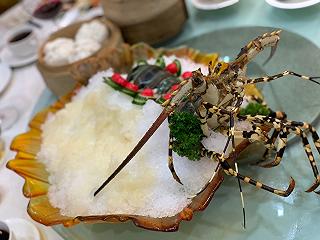 Thưởng thức cua lông Hàng Châu ngay tại SG - ảnh 3 thuong thuc cua long hang chau ngay tai sg - anh 3