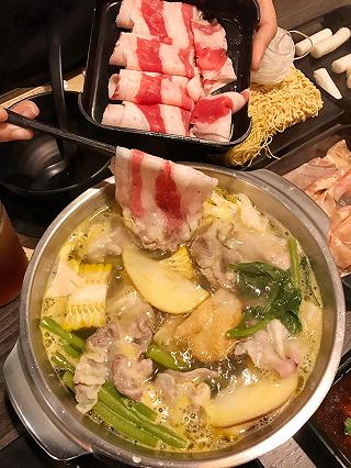 Buffet lẩu 1 người siu ngon, ăn thả cửa chỉ từ 139k‼️ - ảnh 2 buffet lau 1 nguoi siu ngon, an tha cua chi tu 139k‼️ - anh 2